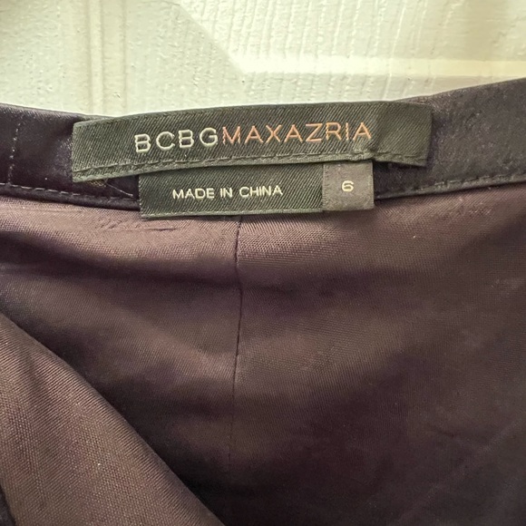 BCBG Max Azria gorgeous multi layered lace ruffles A-line skirt. Black. Size 6. - Picture 4 of 7